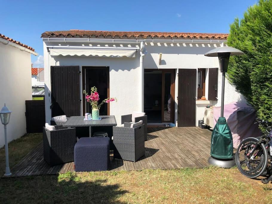 Agreable Maison, Plage A 400M, Jardin, Piscine Et Tennis Saint-Palais-sur-Mer Luaran gambar
