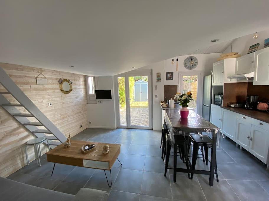 Agreable Maison, Plage A 400M, Jardin, Piscine Et Tennis Saint-Palais-sur-Mer Luaran gambar